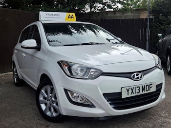 Used Hyundai i20 2013 for sale - 79479288: Photo