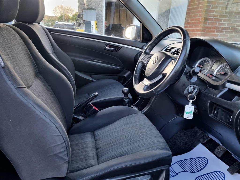 Used Suzuki Swift 2013 for sale - 76704668: Photo 10