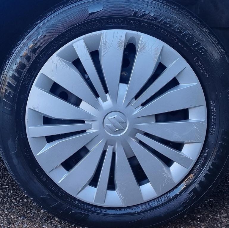 Used Suzuki Swift 2013 for sale - 76704668: Photo 15