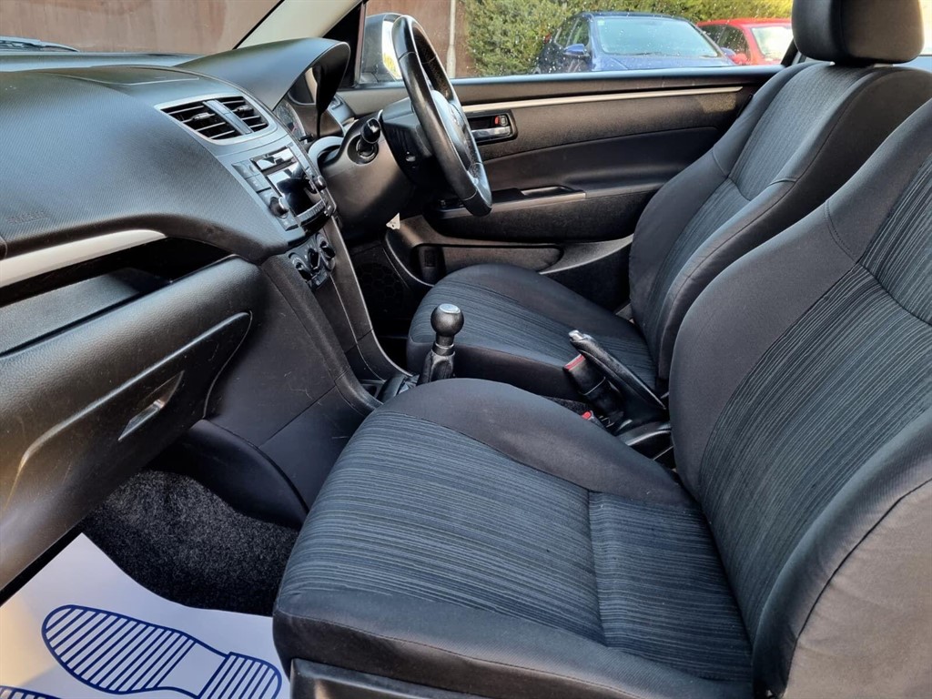 Used Suzuki Swift 2013 for sale - 76704668: Photo 18