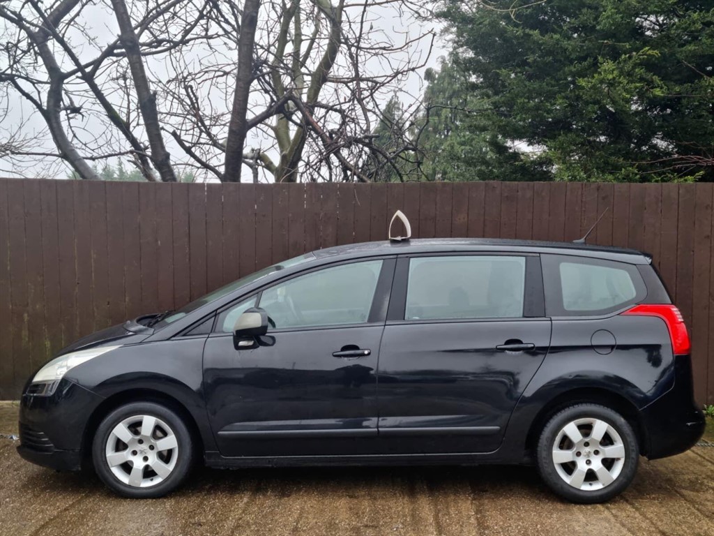 Used Peugeot 5008 2013 for sale - 77545500: Photo 5