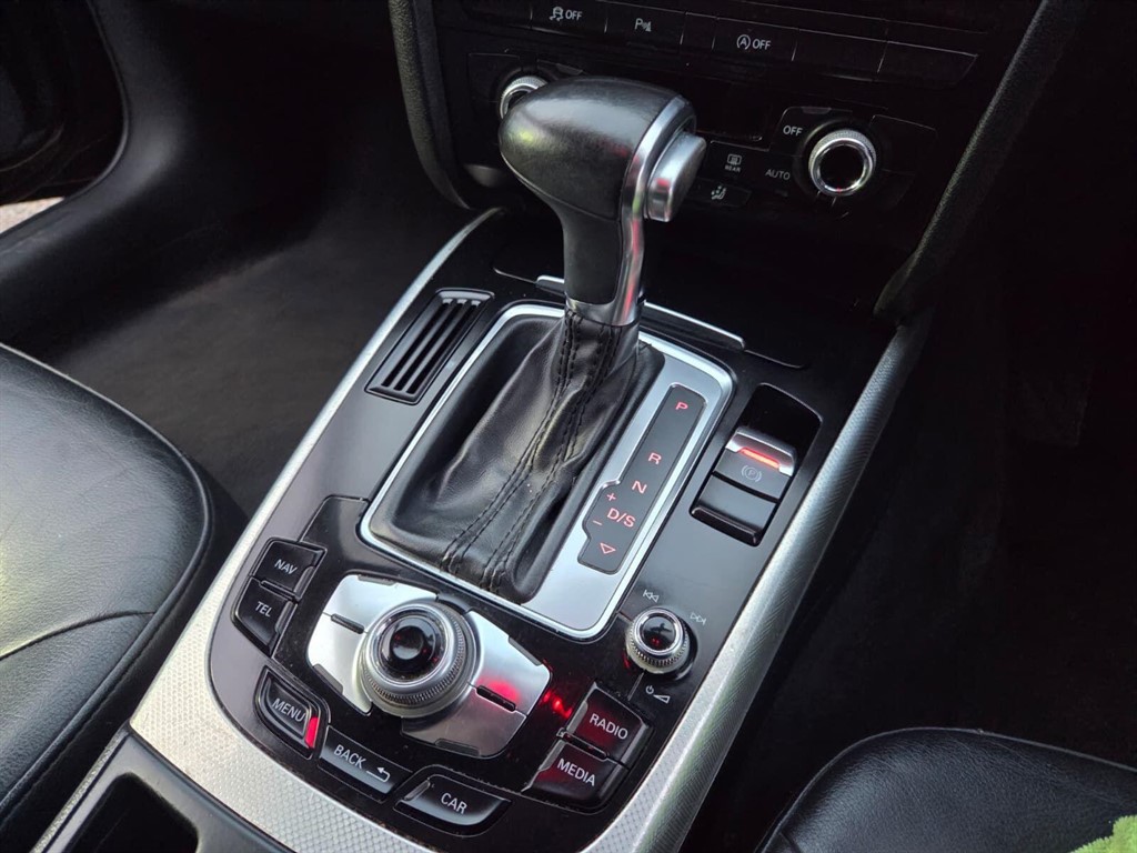 Used Audi A4 2013 for sale - 77679135: Photo 9