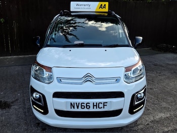 Used Citroen C3 Picasso 2017 for sale - 78568750: Photo