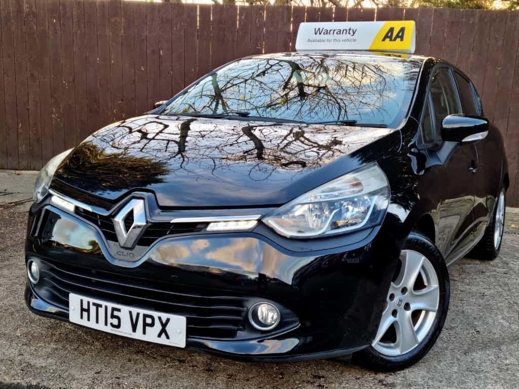 Used Renault Clio 2015 for sale - 76615919: Photo 25