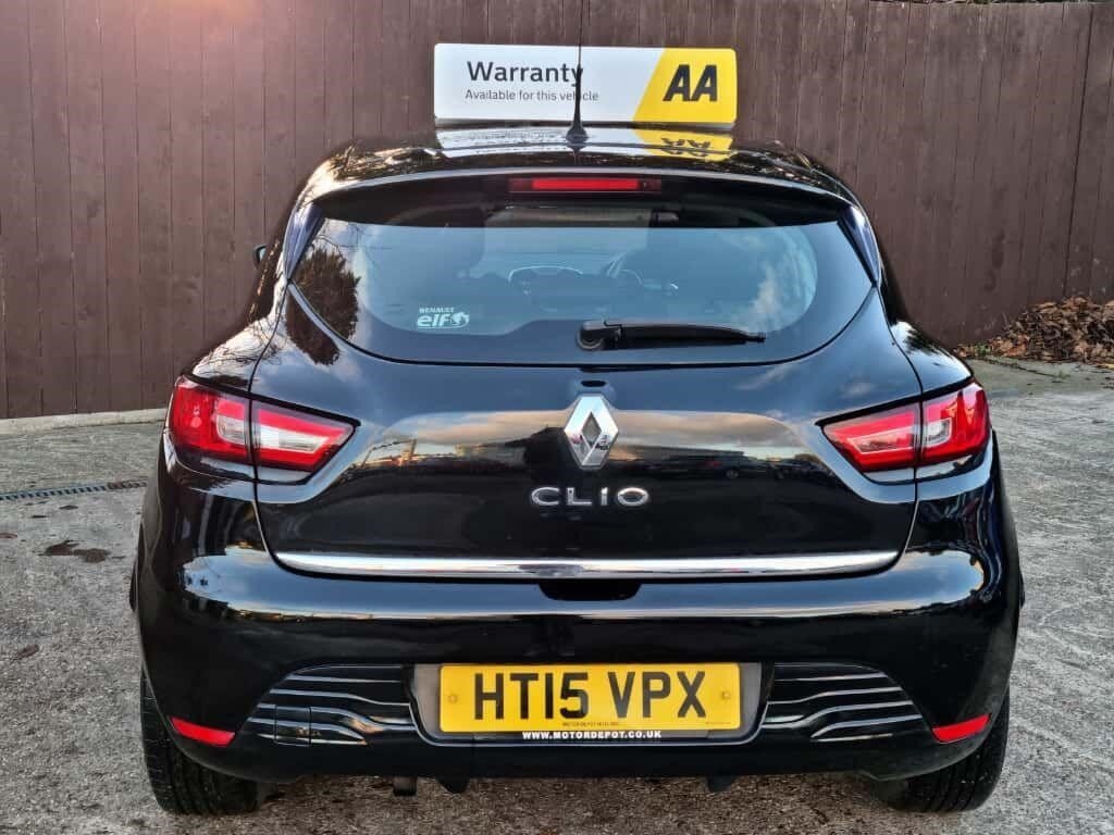 Used Renault Clio 2015 for sale - 76615919: Photo 5