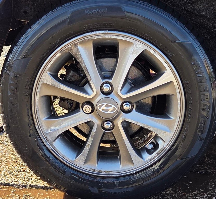 Used Hyundai i10 2015 for sale - 77988821: Photo 10