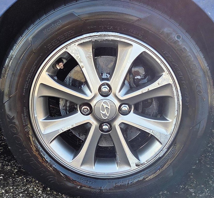 Used Hyundai i10 2015 for sale - 77988821: Photo 11