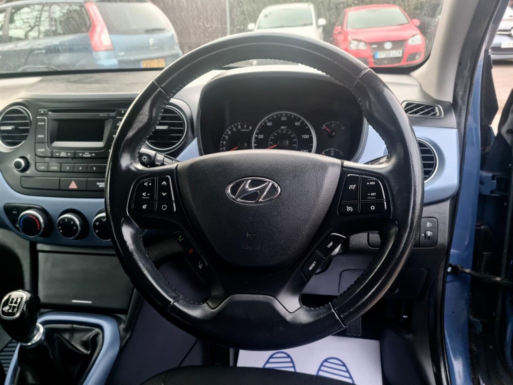 Used Hyundai i10 2015 for sale - 77988821: Photo 20
