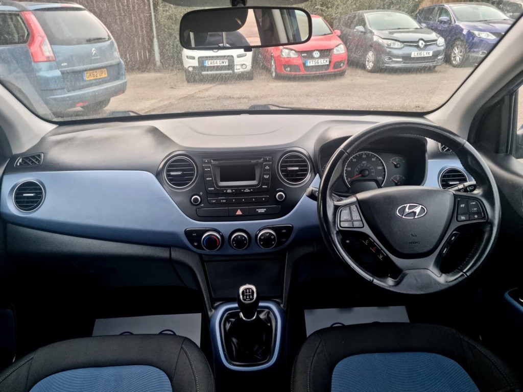 Used Hyundai i10 2015 for sale - 77988821: Photo 26