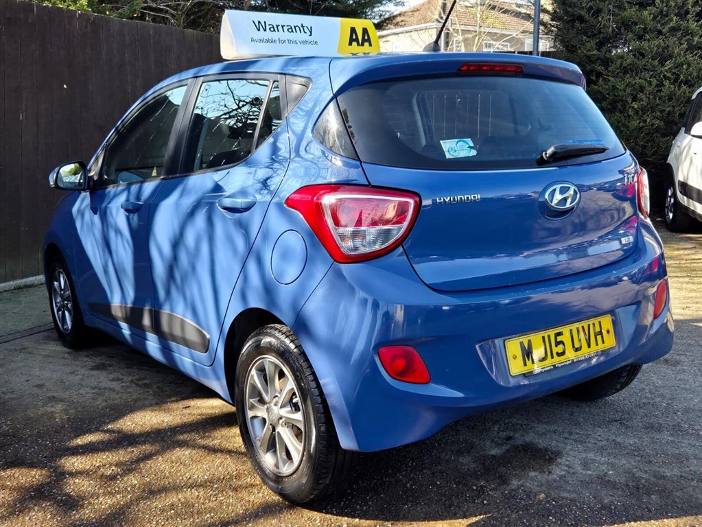 Used Hyundai i10 2015 for sale - 77988821: Photo 4