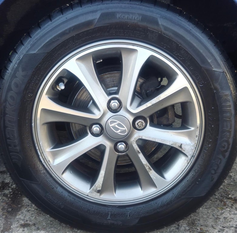 Used Hyundai i10 2015 for sale - 77988821: Photo 9