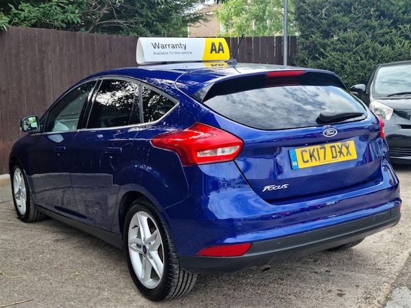 Used Ford Focus 2017 for sale - 75584437: Photo 4