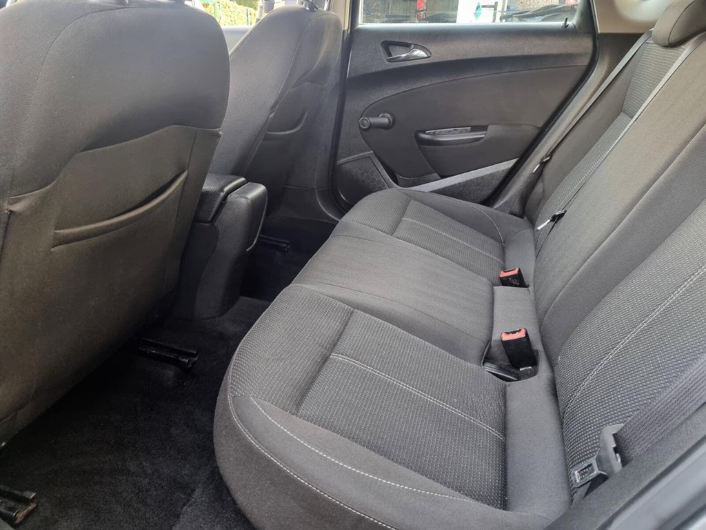 Used Vauxhall Astra 2013 for sale - 76404953: Photo 13