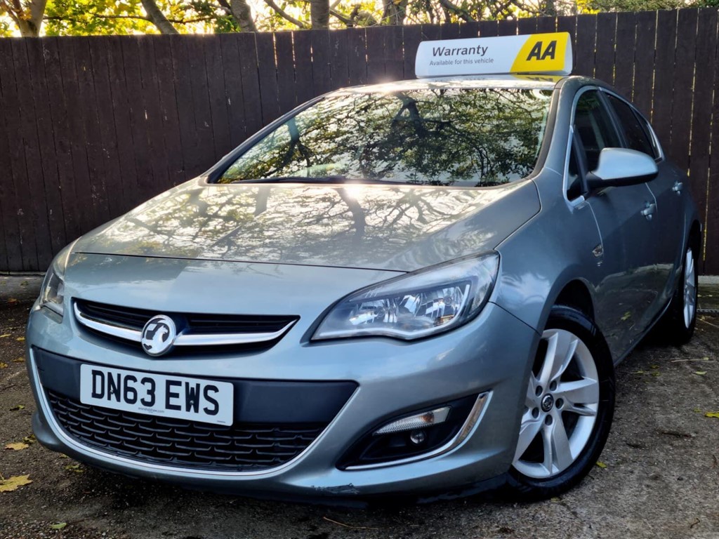 Used Vauxhall Astra 2013 for sale - 76404953: Photo 3