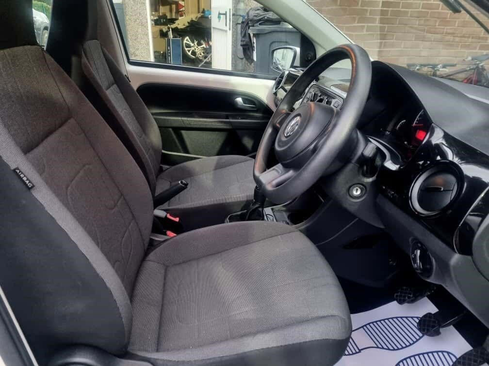 Used Volkswagen up! 2014 for sale - 76552585: Photo 10