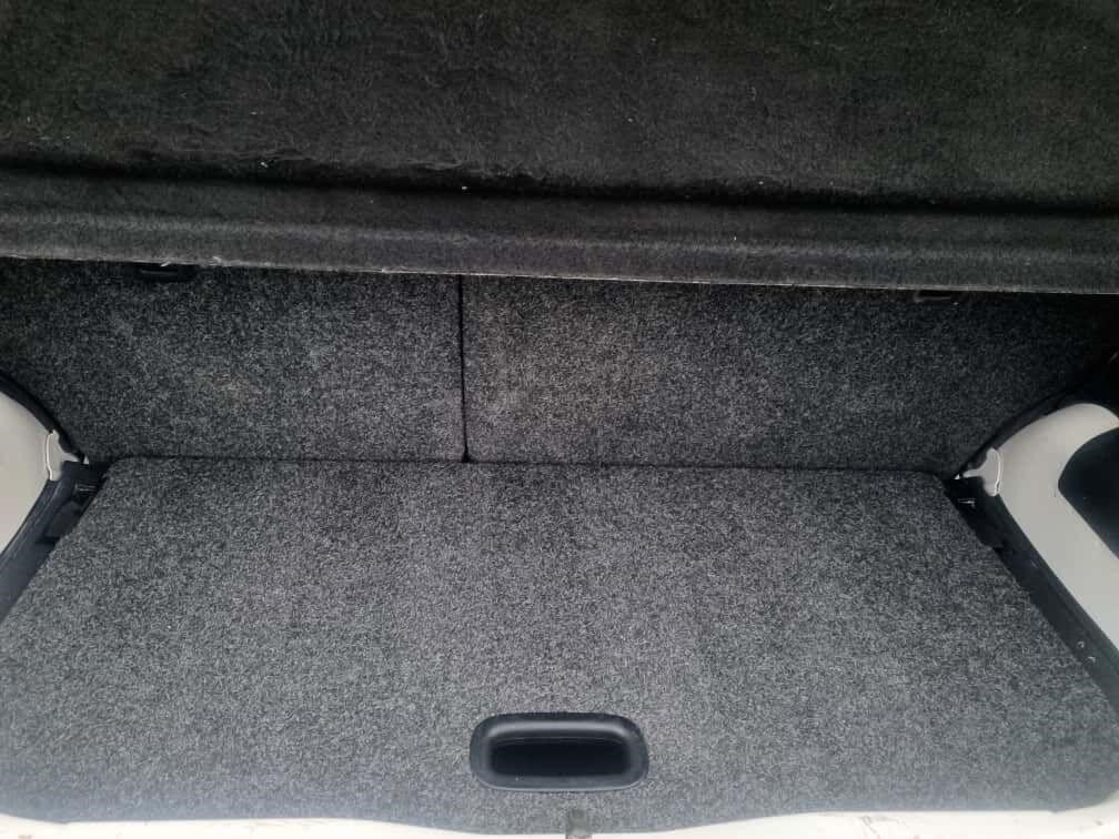 Used Volkswagen up! 2014 for sale - 76552585: Photo 17