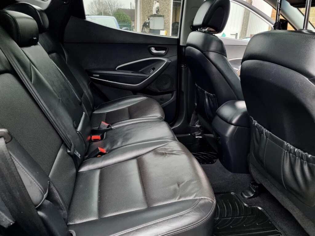 Used Hyundai Santa Fe 2014 for sale - 77435394: Photo 15