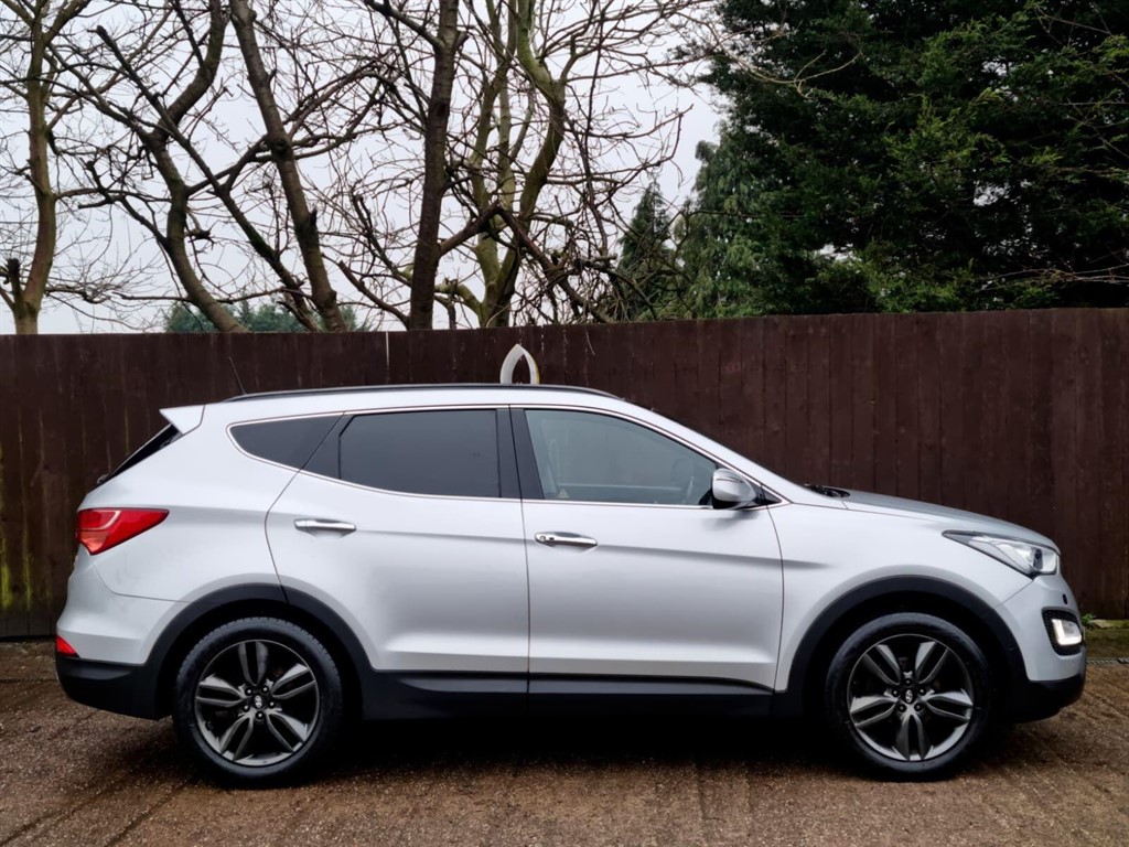 Used Hyundai Santa Fe 2014 for sale - 77435394: Photo 7