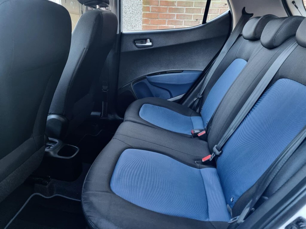 Used Hyundai i10 2015 for sale - 76766592: Photo 12