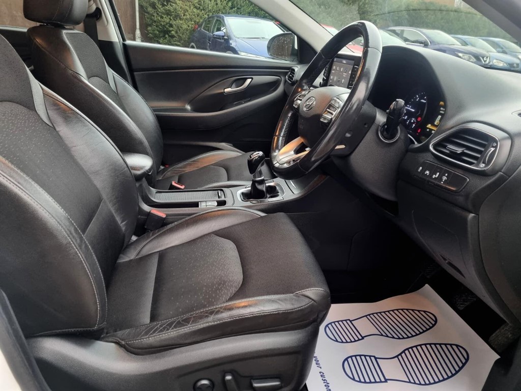 Used Hyundai i30 2017 for sale - 77025664: Photo 11