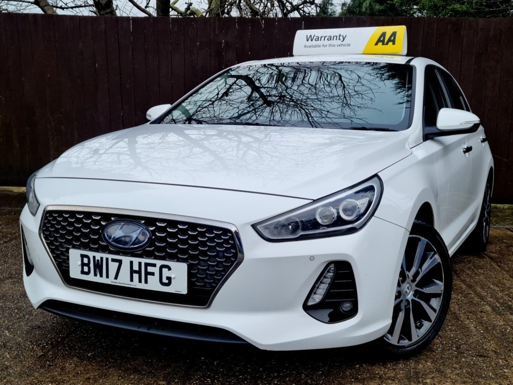 Used Hyundai i30 2017 for sale - 77025664: Photo 3