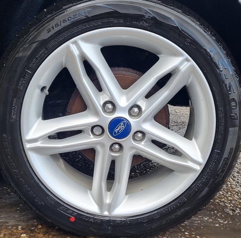 Used Ford Focus 2015 for sale - 76351086: Photo 14