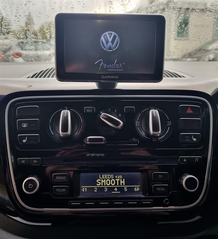 Used Volkswagen up! 2014 for sale - 76400910: Photo 16