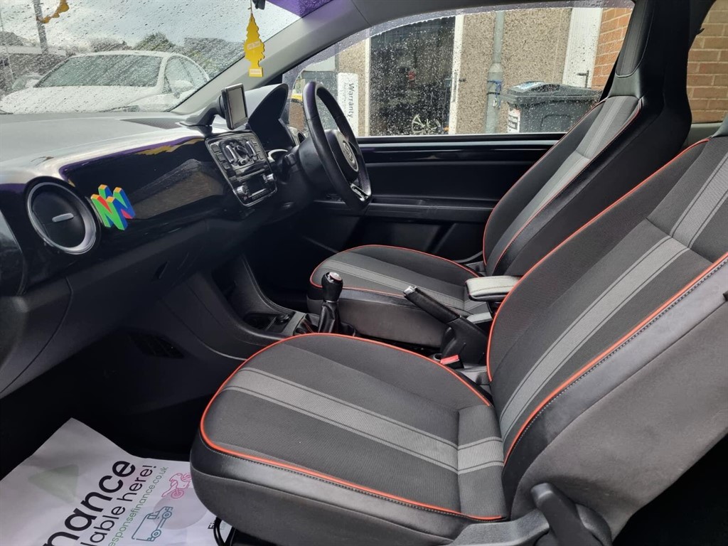 Used Volkswagen up! 2014 for sale - 76400910: Photo 18