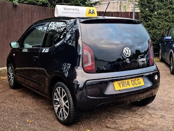 Used Volkswagen up! 2014 for sale - 76400910: Photo