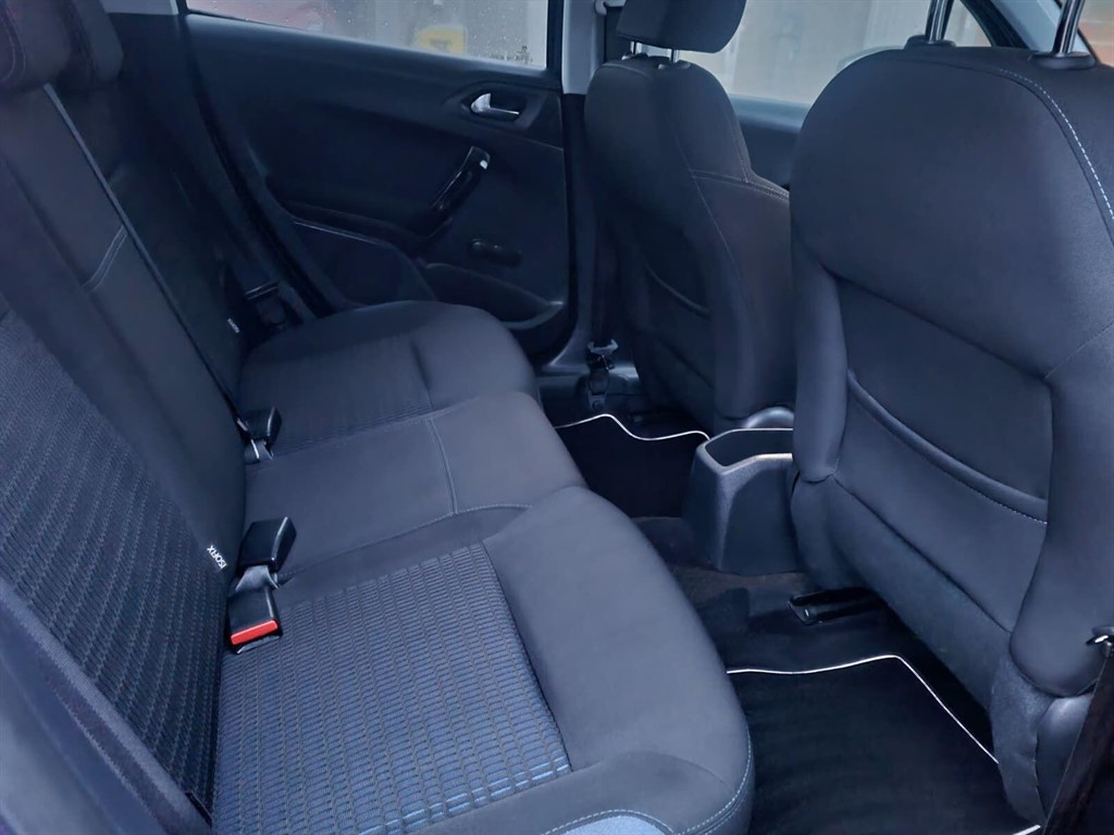 Used Peugeot 208 2013 for sale - 76960362: Photo 12