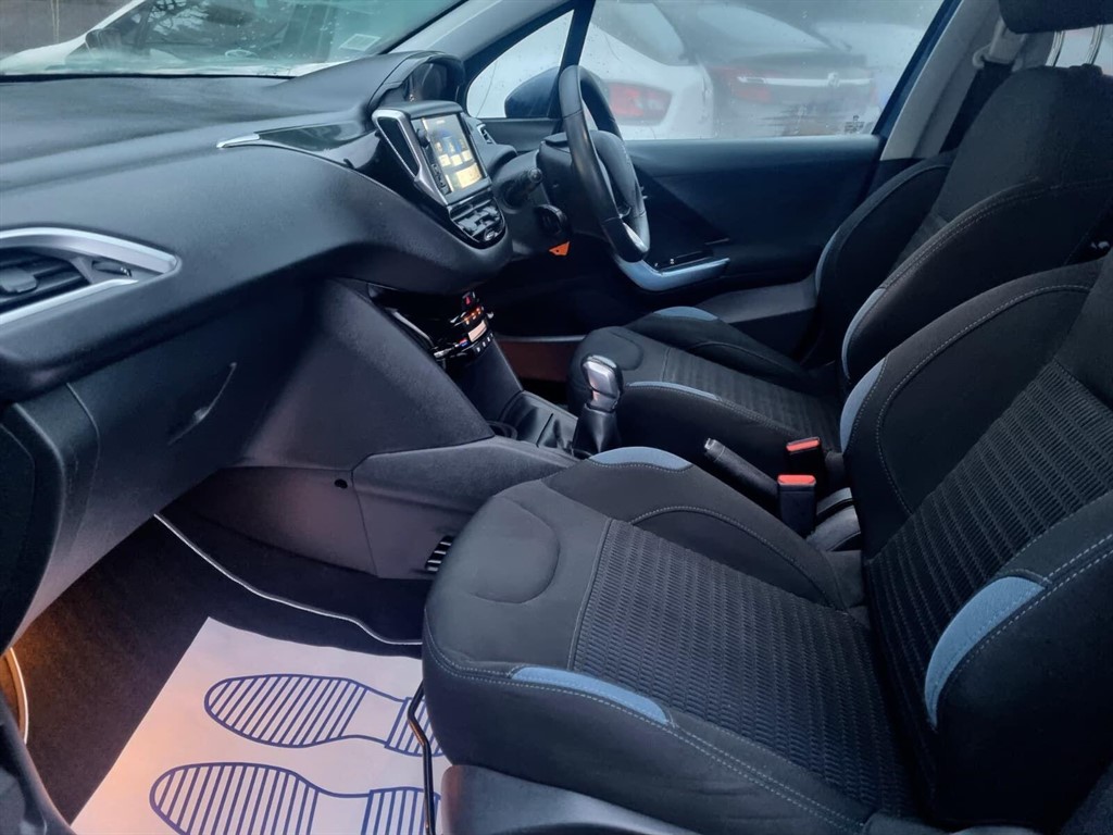 Used Peugeot 208 2013 for sale - 76960362: Photo 18