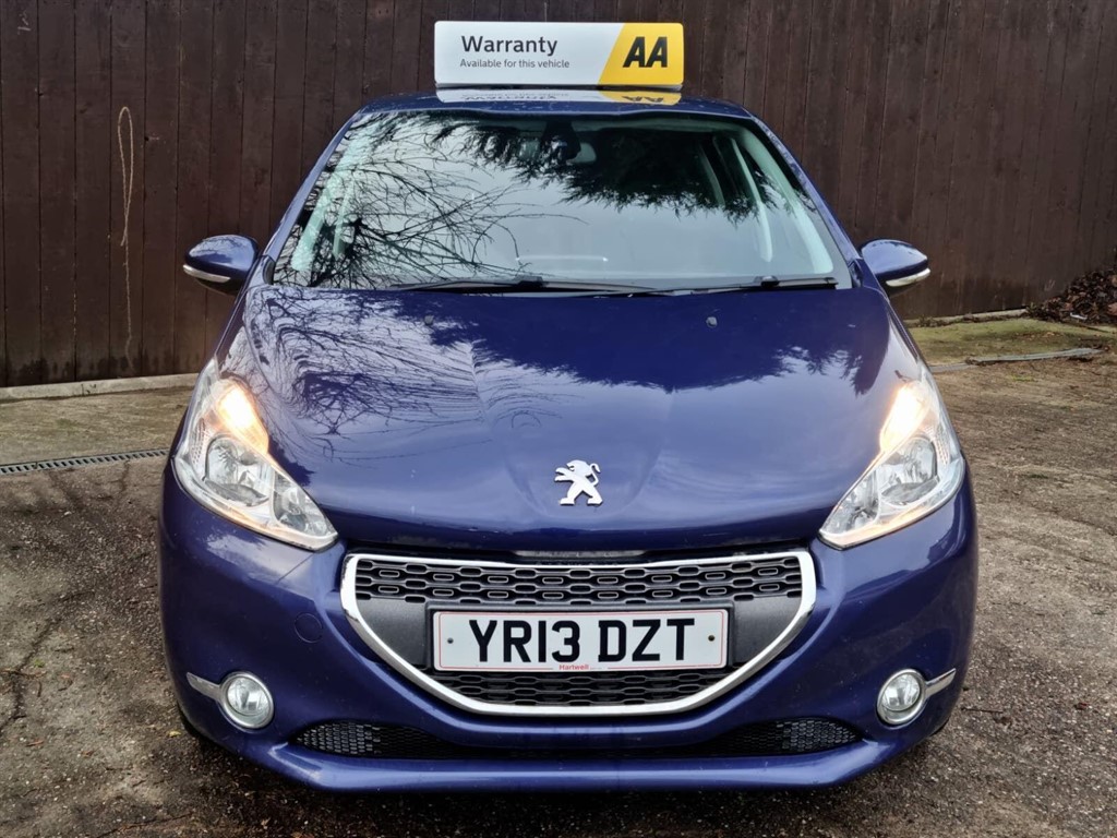 Used Peugeot 208 2013 for sale - 76960362: Photo 2