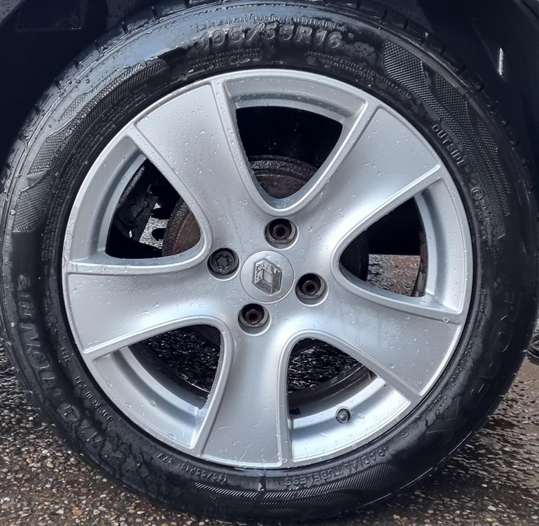 Used Renault Clio 2013 for sale - 76393837: Photo 13