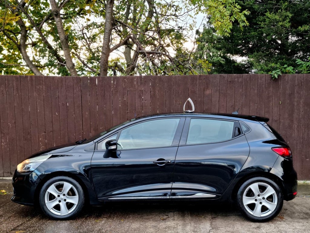 Used Renault Clio 2013 for sale - 76393837: Photo 5