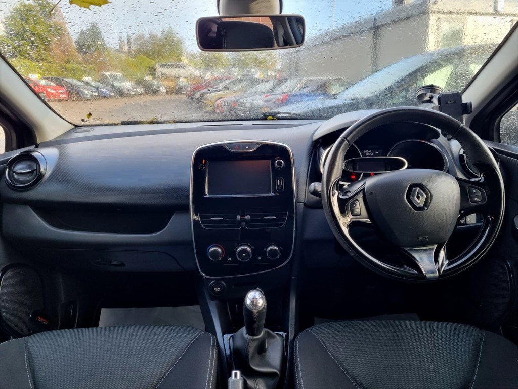 Used Renault Clio 2013 for sale - 76393837: Photo 9