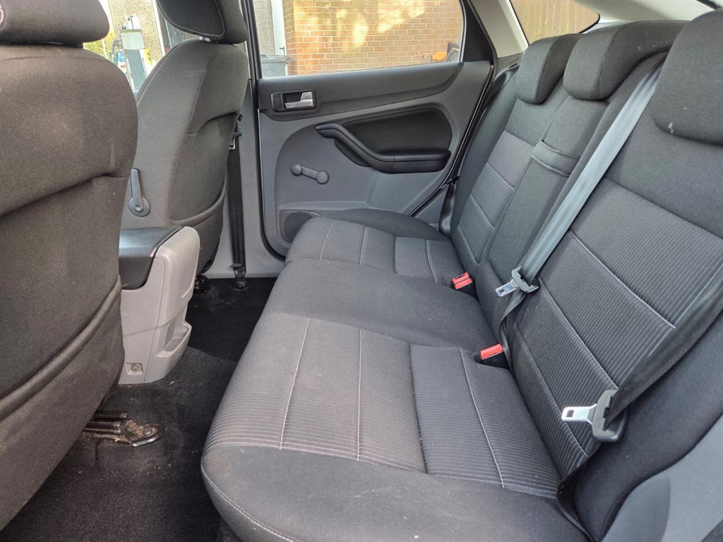 Used Ford Focus 2011 for sale - 78166033: Photo 12