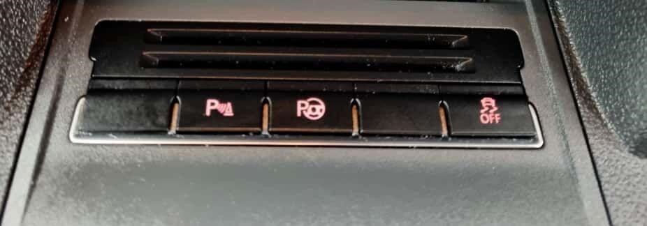 Used Volkswagen Touran 2012 for sale - 76351110: Photo 20