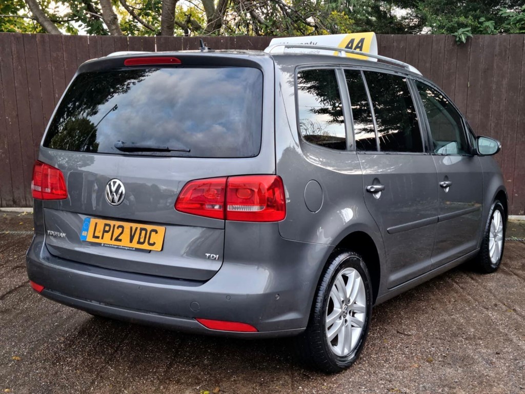 Used Volkswagen Touran 2012 for sale - 76351110: Photo 6