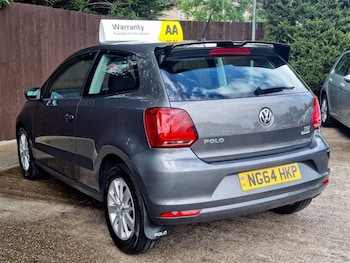 Used Volkswagen Polo 2015 for sale - 75571043: Photo