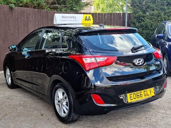 Used Hyundai i30 2016 for sale - 75874518: Photo