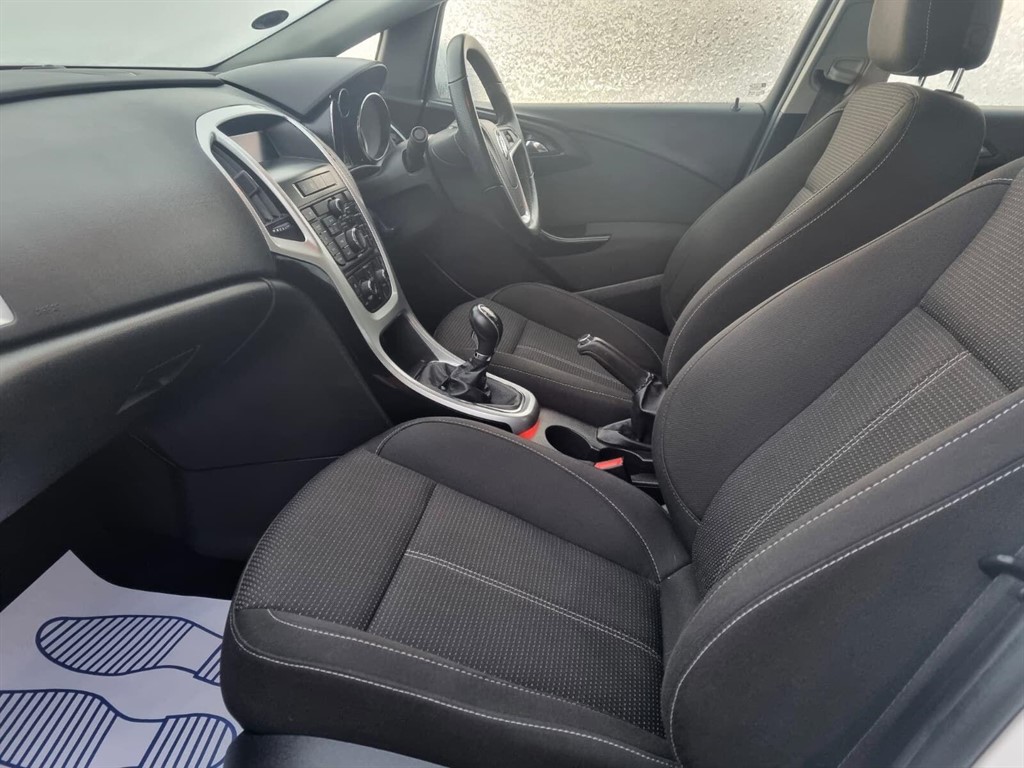 Used Vauxhall Astra 2015 for sale - 76704675: Photo 17