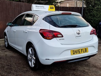 Used Vauxhall Astra 2015 for sale - 76704675: Photo