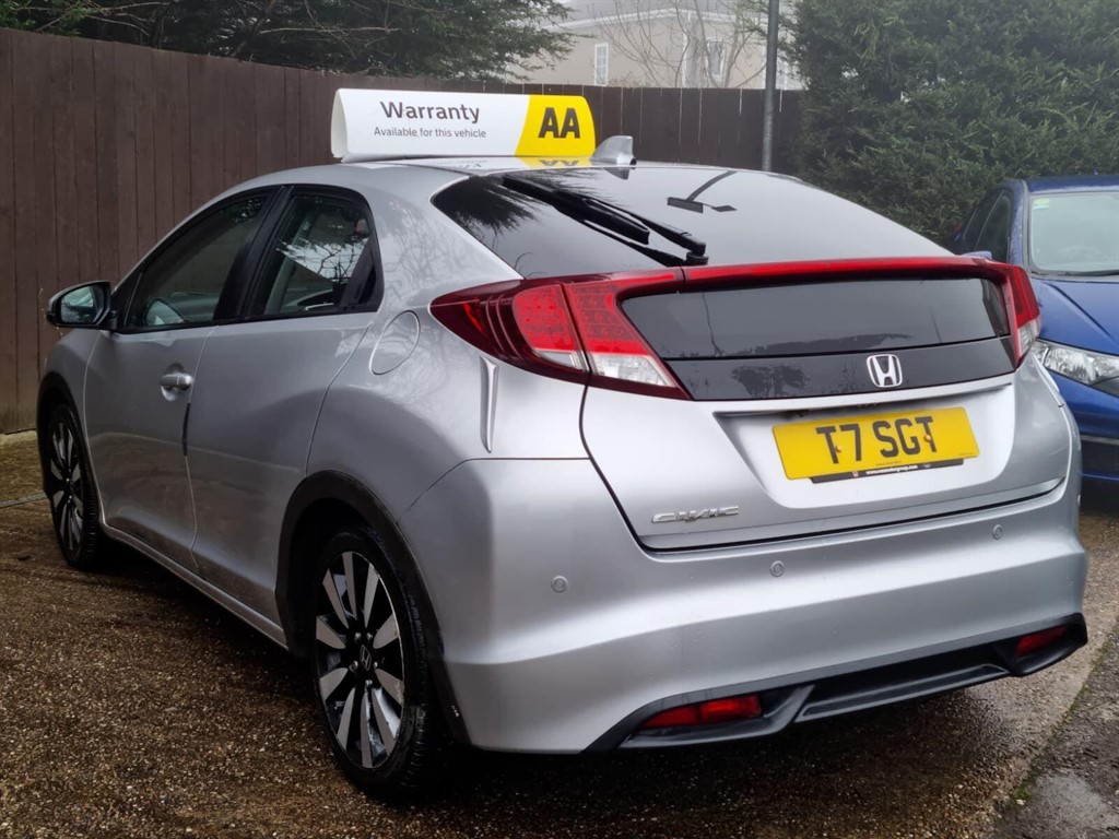 Used Honda Civic 2014 for sale - 77025696: Photo 4