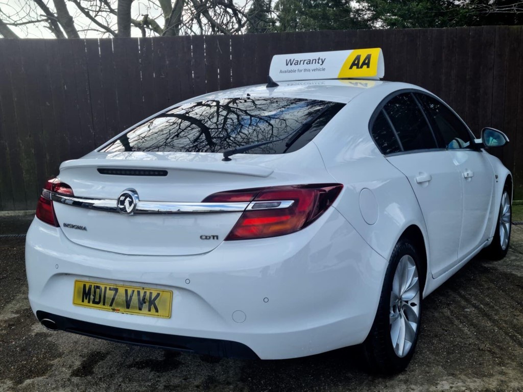 Used Vauxhall Insignia 2017 for sale - 77641042: Photo 8