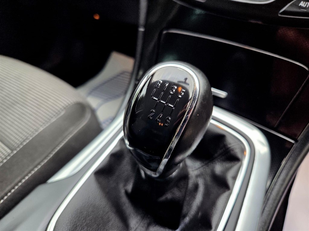 Used Vauxhall Insignia 2017 for sale - 77641042: Photo 9