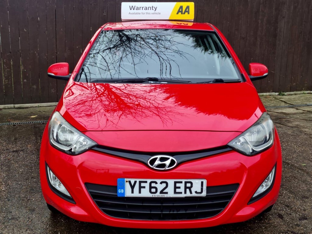 Used Hyundai i20 2012 for sale - 76717646: Photo 4