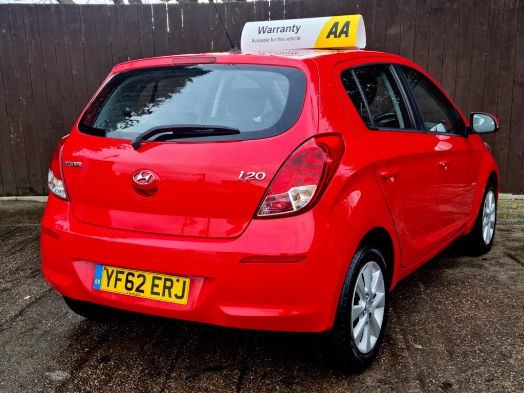Used Hyundai i20 2012 for sale - 76717646: Photo 5