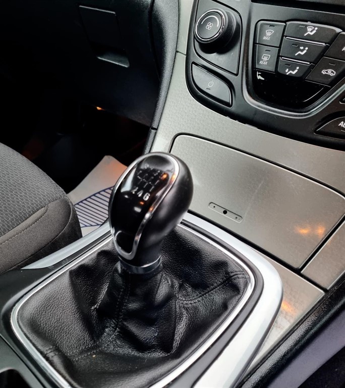 Used Vauxhall Insignia 2015 for sale - 76966995: Photo 14