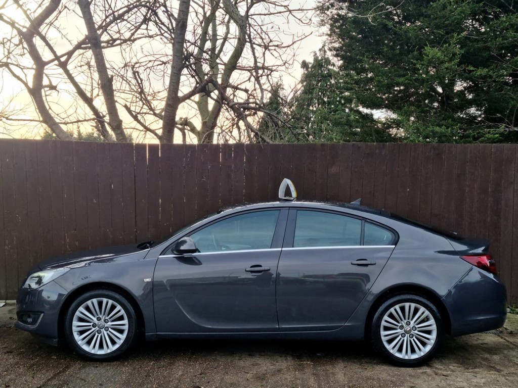 Used Vauxhall Insignia 2015 for sale - 76966995: Photo 4