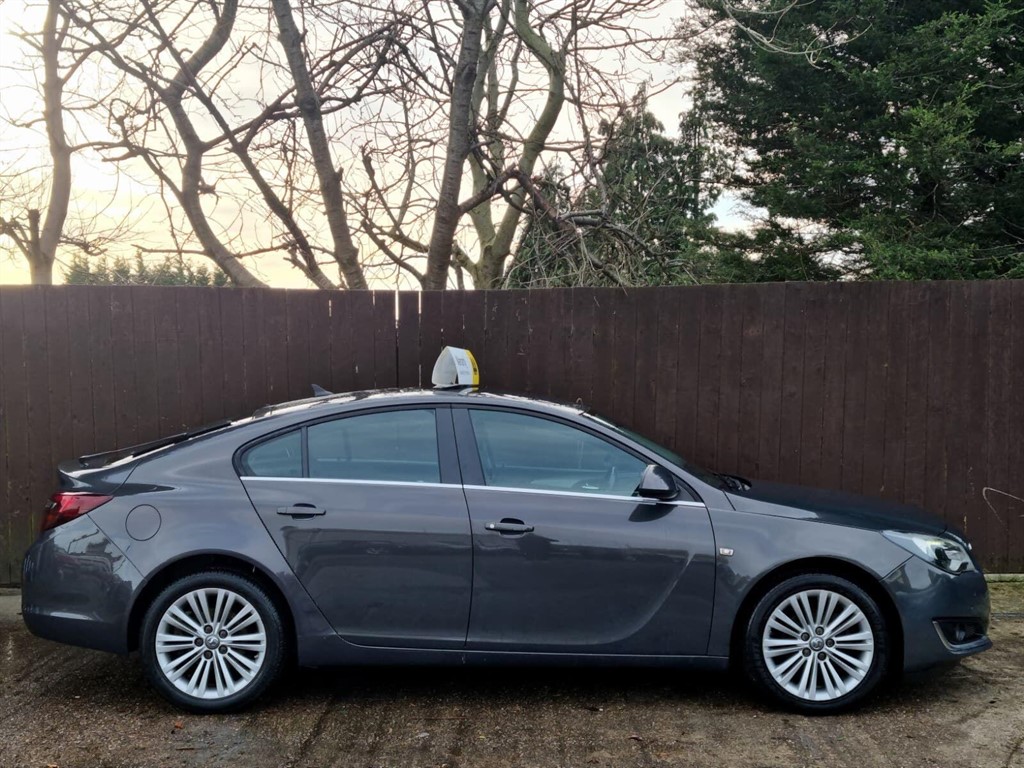 Used Vauxhall Insignia 2015 for sale - 76966995: Photo 5